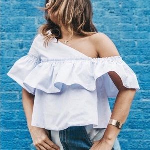 NWT ZARA Size Large Asymmetrical Ruffle Blouse